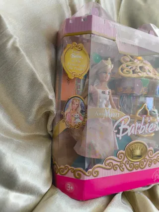 Barbie Mini Kingdom Princess Annaliese