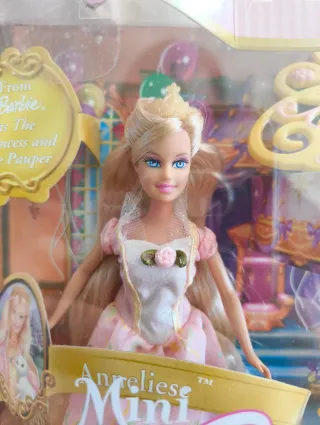 Barbie Mini Kingdom Princess Annaliese
