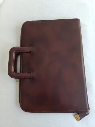 Maletín porta documentos piel marrón