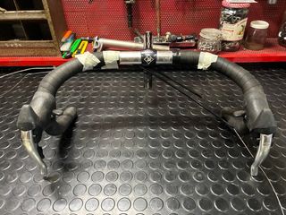 Manubrio Bici Corsa con Leve Freno