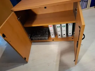 Conjunto de Mesa despacho con cajonera y armario