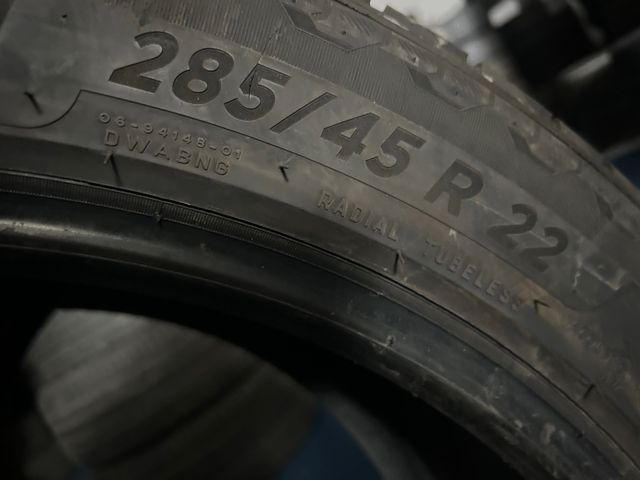 Neumáticos Michelin 285/45/22 (2 unidades)