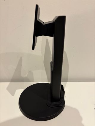 Monitor NEC MultiSync 24'' Modelo E241N-BK.