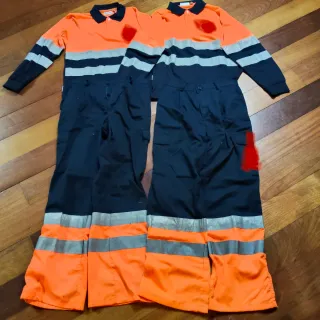 Ropa Trabajo Camiseta Manga Larga y Pantalones