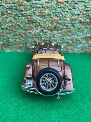 Mercedes-Benz 500K Roadster 1936 – Bburago – 1:18