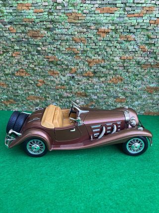 Mercedes-Benz 500K Roadster 1936 – Bburago – 1:18
