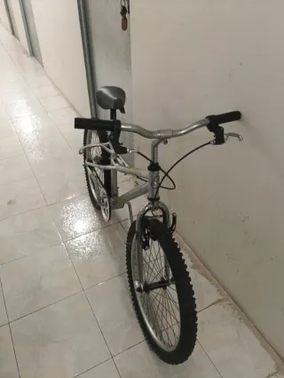 Bicicleta Monty 405 Diana sin pedales negociable €