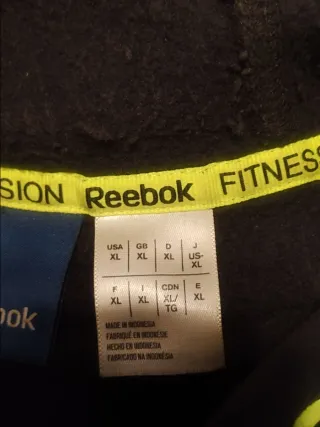 Sudadera Reebok Negra y Verde
