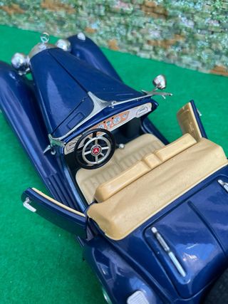 Mercedes-Benz 500K Roadster 1936 – Bburago – 1:20