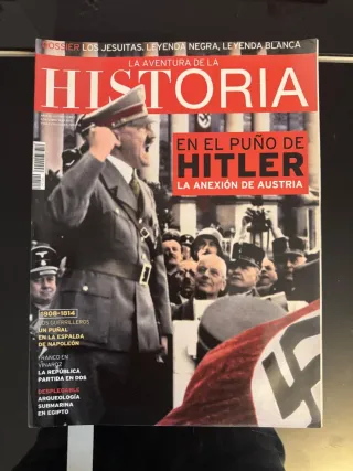 9 números de revista la Aventura de la Historia
