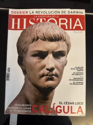 9 números de revista la Aventura de la Historia