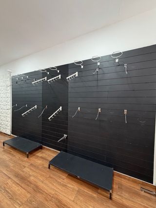 Mobiliario Tienda Ropa y Calzado