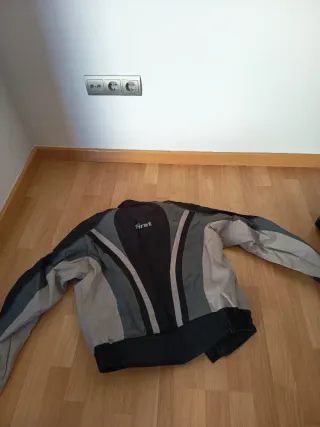 Chaqueta motero talla XS