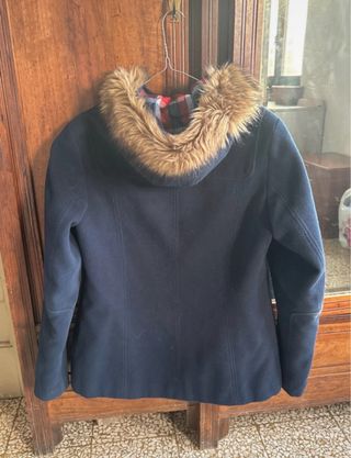 Giubbotto donna blu con pelo e alamari