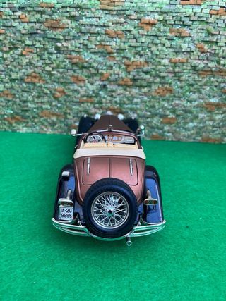Mercedes-Benz 500K Roadster 1936 – Bburago – 1:20