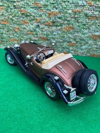 Mercedes-Benz 500K Roadster 1936 – Bburago – 1:20