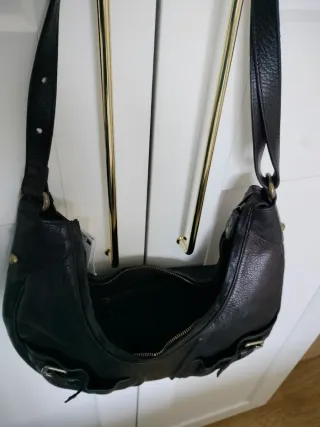 Bolso de piel color chocolate Zara