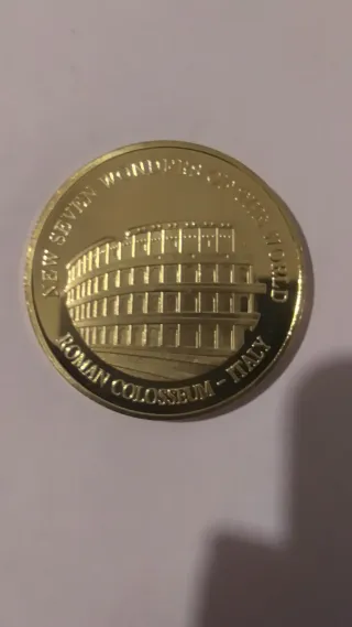 Moneda 24k Coliseo Romano