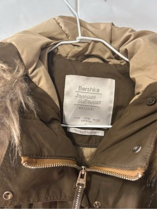 Parka Bershka verde militar Talla M