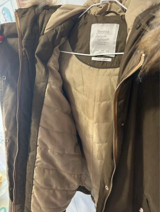 Parka Bershka verde militar Talla M