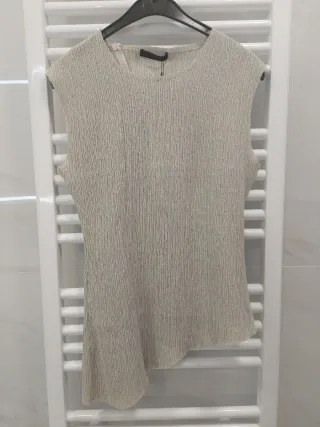 Top Zara Beige Texturizado Talla M