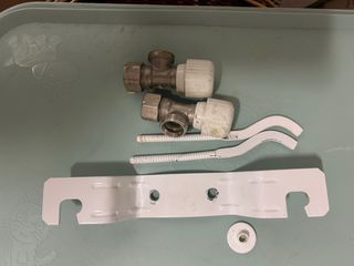 Radiador blanco de metal