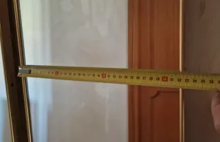 Coppia Specchi da Parete Verticali con Cornice Oro