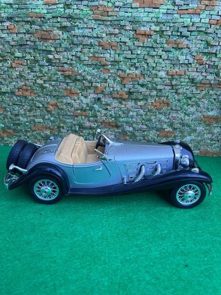 Mercedes-Benz 500K Roadster 1936 – Bburago – 1:18