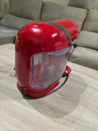 Cafetera Bosch Cápsulas Roja