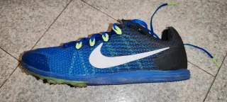 Scarpe chiodate Nike blu e nere