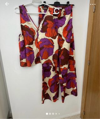 Conjunto Top y Pantalón Estampado Floral