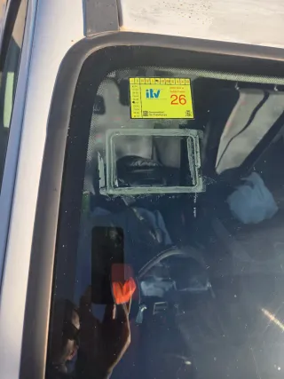 Coche blanco 5 puertas