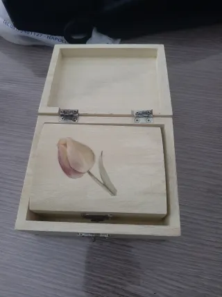 Tris di Scatole in legno decorata con fiori
