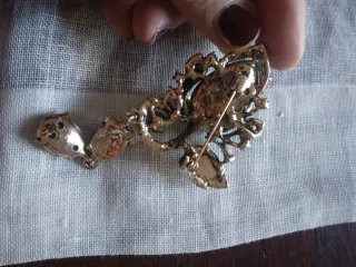 Spilla bigiotteria strass verde