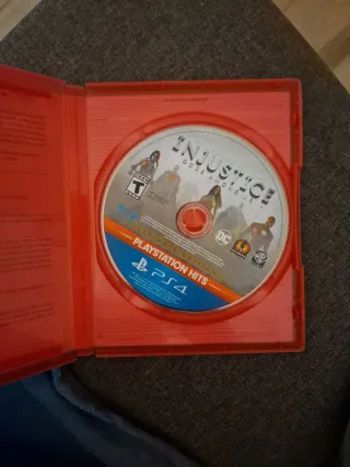 Injustice Gods Among Us Ultimate PS4