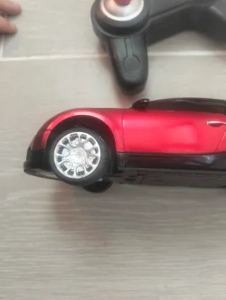 Coche teledirigido Bugatti Negro/Rojo