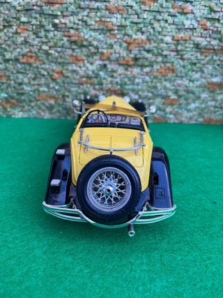Mercedes-Benz 500K Roadster 1936 – Bburago – 1:20