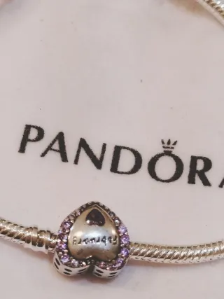 Charm Pandora Corazón Febrero Circonitas Moradas