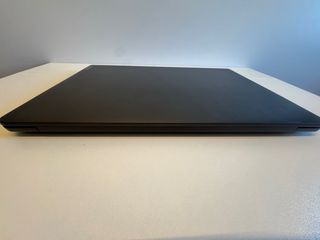 Lenovo V17 G4 Portátil