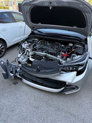 Toyota Corolla 2023 140 cv siniestro total