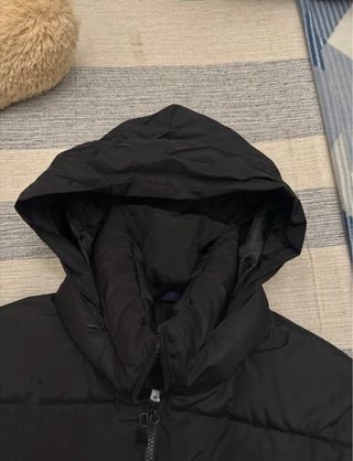 Giubbotto crop collo alto con cappuccio