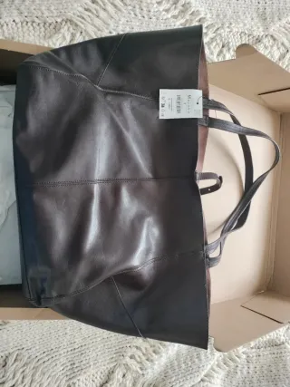Maxi shopper piel marrón Zara
