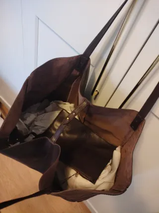 Maxi shopper piel marrón Zara