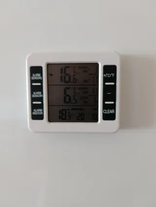 Termómetro digital con 2 sensores