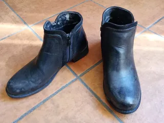 Botines negros mujer