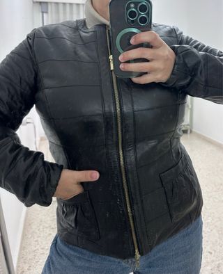 Chaqueta de cuero negra