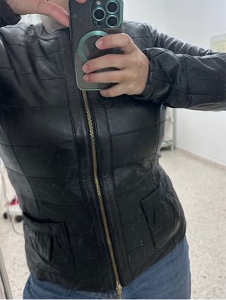 Chaqueta de cuero negra