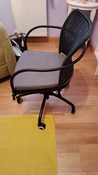 Silla de escritorio giratoria