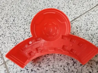 Forma de areia castelo vermelho