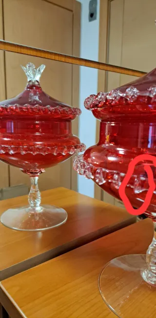 Bombonera in Cristallo di Murano Rosso Intenso